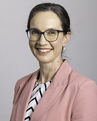 Ms Kerren Crosthwaite